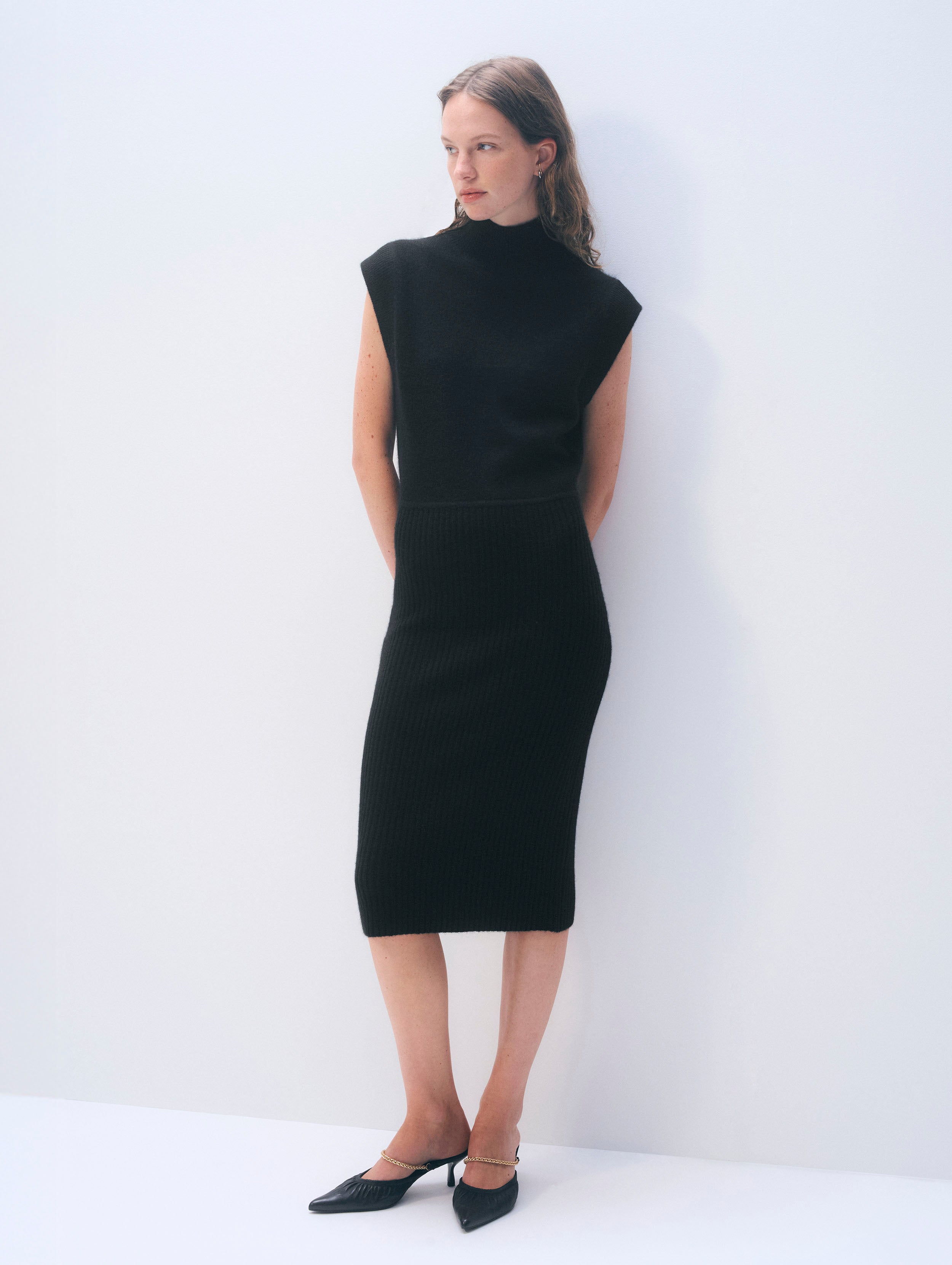 Cashmere Sleeveless Dress | Black